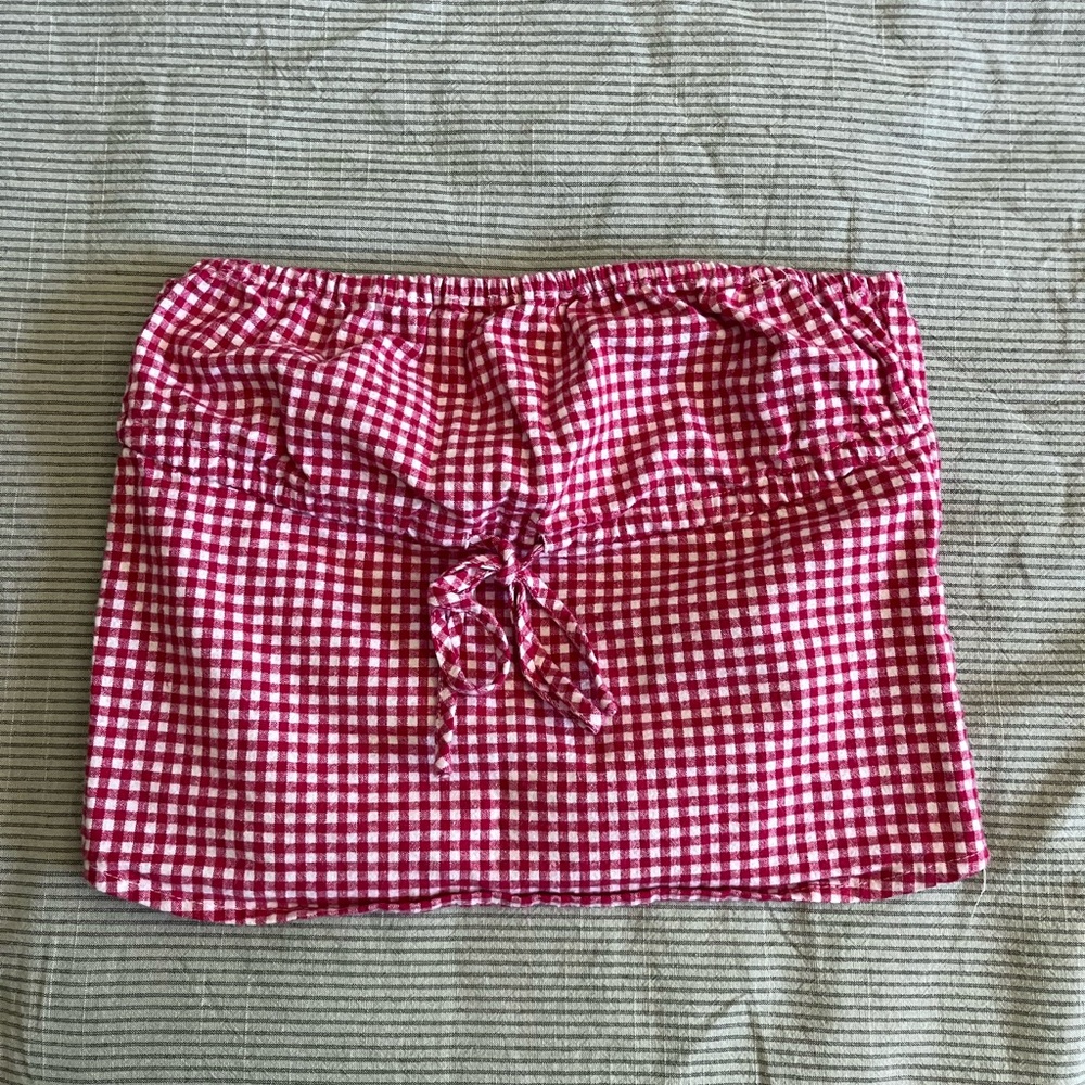 BRANDY gingham tube top ❤️🤍